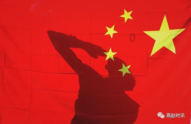 外星球体进黑洞